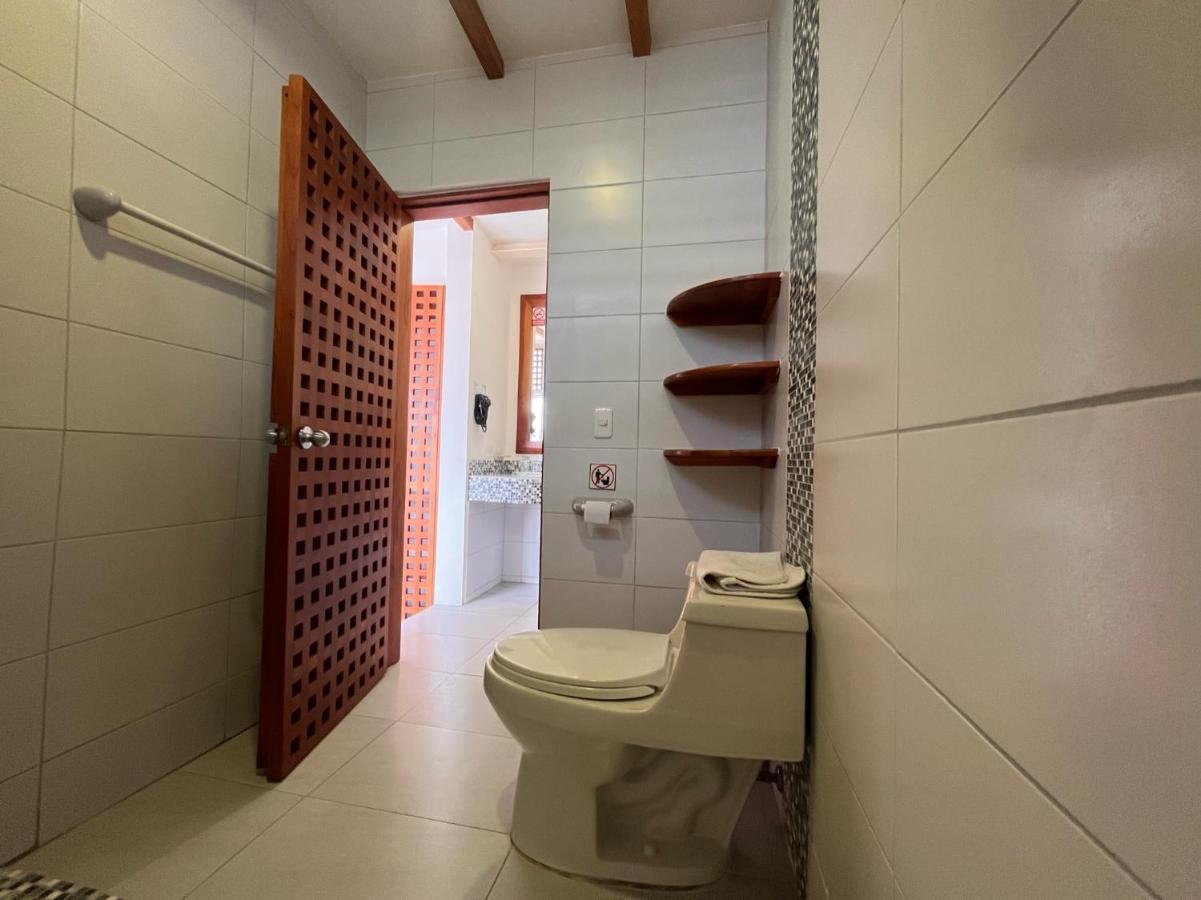 Hotel Silberstein Puerto Ayora  Zewnętrze zdjęcie
